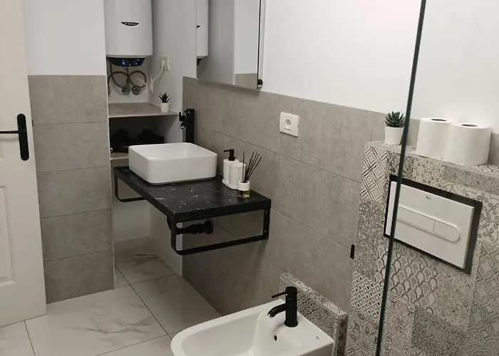 Appartement Beautiful With Pool And Wifi