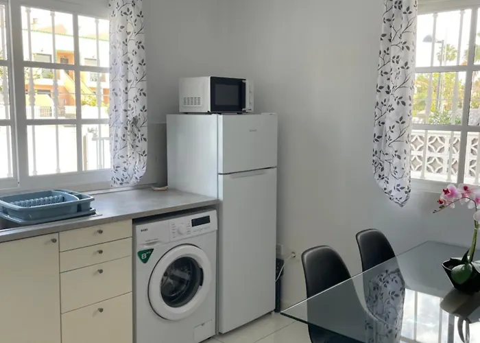 Beautiful With Pool And Wifi Apartamento